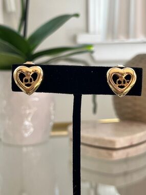 DIOR Vintage Gold Heart CD Logo Clip-On Earrings